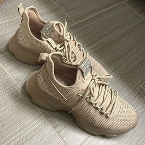 COPY - Steve Madden Maxima Blush